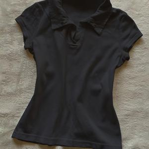 TEMU 새로운 스타일, 여성 패션 슬림핏 숏 폴로, 작은 V넥 및 반팔