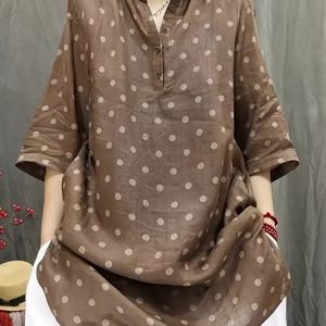 TEMU 플러스 사이즈, 2025 신상 로맨틱 빈티지 우아한 도트 프린트 셔츠, 세련된 하프 오픈 슬리브 칼라 셔츠, 데이트, 봄, 여름, 가을용 미디엄 기장 다용도 아우터웨어, 여성용 플러스 사이즈 루즈핏 반팔 셔츠