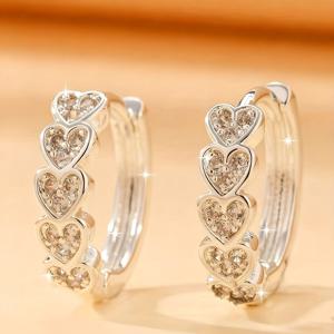 TEMU 1쌍의 우아한 하트 모양 귀걸이 - 알러지 방지, 독특한 하트 디자인, 캐주얼 및 파티용, 12월 생일석 및 발렌타인데이 선물에 완벽