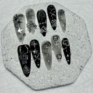 TEMU 10개 멘헤라 스파이스 핸드메이드 프레스온 네일 Y2K 블랙 화이트 렌더링 롱팁 네일 아트 나비 별 왕관 쿨 손톱 아몬드형 긴 네일 용품 (젤리 스티커 1장 + 스틱 1개 + 네일 파일 1개, 주의: 접착제 없음)|네일스티커|네일재료