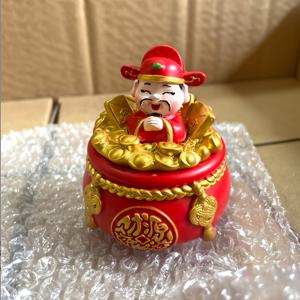 TEMU 새해 복 많이 받으세요! 행운의 재물신 조각상 & 돈주머니 - 중국 설날, 재물 유치, 선물, 장식용 레진 재물단 (스타일 옵션)