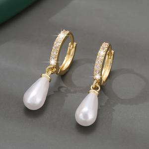 TEMU 고급스러운 구리 상감 합성 지르코니아 진주 펜던트가 특징인 우아한 빈티지 귀걸이 한 쌍. 데이트 선물로 완벽합니다.