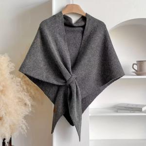 TEMU 여성용 캐시미어 숄, 우아하고 다재다능한 삼각 스카프, 부드럽고 편안함, 따뜻한 목 보호, 단색 숄, 패셔너블한 겨울 아우터, 데일리 외출에 적합, 완벽한 휴일 선물