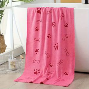 TEMU 19.6 x 39.3인치의 극세사 애견 그루밍 타월 1개입. 목욕 후 강아지를 빠르게 건조하도록 설계되었습니다. 소형, 중형, 대형견에게 적합하며, 생생한 색상, 발자국, 뼈 디자인으로 구성되어 있습니다.