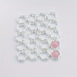 TEMU 20개/40개 꽃 모양의 은색 비즈 프레임은 DIY 보석 만들기에 사용되는 주석 합금으로 만든 넥레이스 패ンデ트, 스페이서 비즈, 팔찌 및 귀걸이용 커넥터를 포함합니다.