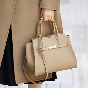 TEMU 럭셔리 정품 가죽 여성 핸드백 - 대용량, 조절 가능한 스트랩, 우아한 베이지/라이트 브라운 디자인, 골드톤 하드웨어, 출퇴근 또는 엄마용으로 완벽|가죽가방