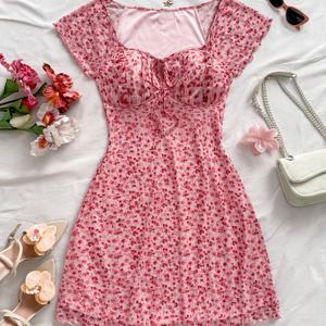 TEMU 우아한 드레스, 여성용 프린트 드레스, 연한 꽃무늬 스타일의 여성 드레스, 졸업식 가운, 파티 드레스 또는 여름 스커트로 활용 가능