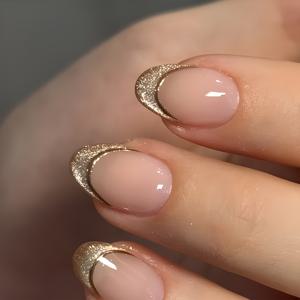 TEMU 골든 스트라이프와 글리터 카트아이 디자인의 24개입 프레스온 네일 세트입니다. 재사용 가능한 인조 네일로, 우아하고 스타일리시한 매니큐어를 찾는 여성에게 완벽합니다.