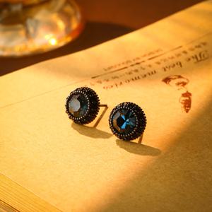 TEMU 2개 여성 패션 귀걸이, 우아한 고급 레트로 디자인 하이엔드 지르코니아 그래핀 블루 스터드, 가을/겨울 프로모션 발렌타인데이 할로윈 선물 (여자친구용)