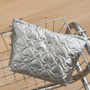 TEMU 펄 리본 장식 하트 퀼팅 수납 파우치 | 지퍼 잠금, 우아한 단색, 휴대용 메이크업 정리함 (출퇴근 및 여행용), 여성용으로 적합|파우치