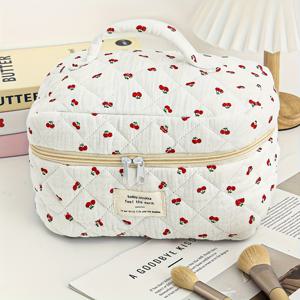 TEMU 체리 그리드 패턴 디자인 퀼트 대용량 핸드백, 여행에 적합, 대용량 핸드백, 여성 니시, 경량 보관 가방, 세탁 가방, 빨간 체리 패턴 메이크업 가방, 휴대용 화장품 보관 미니 가방, 메이크업 랙, 데이 선물 메이크업 가방, 대용량 귀여운 여행 용품 가방, 여행, 학교, 휴일, 어머니의 날 선물, 학교로 돌아가는 메이크업 가방