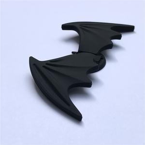 TEMU 귀여운 악마 박쥐 날개 스탠드 & 이어폰 케이블 정리기 실리콘 날개 홀더 케이스 (아이폰, 삼성 호환)