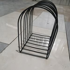 TEMU 스탠딩 철제 수납 선반 - 다기능 휴대용 정리대 (책, 모자 등) – 홈 & 오피스용 블랙, 골드, 화이트 마감. 세련된 금속 선반 유닛, 내구성 있는 디자인, 공간 절약형 가구, 현대적인 선반, 튼튼한 구조, 디스플레이 선반, 책 애호가, 소형 공간 거주|책꽂이