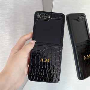 TEMU 갤럭시 Z 플립 6 5 4 ZFlip용 맞춤형 이니셜 이름 크로커다일 패턴 PU 가죽 하드폰 케이스 - 충격방지 백커버 펀다