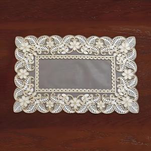 TEMU 정교한 3D 플로럴 자수와 고급스러운 레이스가 특징인 메시 원단. 홈 데코, 캐비닛 커버, 주방 테이블보, 플래시매트, 실내/실외 축제 장식, 피크닉/파티/결혼식 테이블보 장식에 적합합니다.