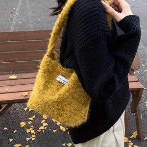 TEMU 1개 여성용 플러시 - 아이씨 잠금장치 버킷백 - 생강 겨울 핸드백, 한국 스타일 솔리드 컬러 핸드백 (세탁 불가), 휴대폰 및 필수품용 고정 스트랩|슬링백