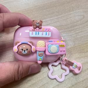 TEMU 귀여운 곰돌이 모양 이어버드 케이스 (에어팟 1/2/3/4/Pro/Pro 2 호환) - 음악 장식이 있는 미끄럼 방지 보호 커버, 에어팟을 위한 카와이한 추가 장식이 좋아하는 여학생에게 완벽합니다.