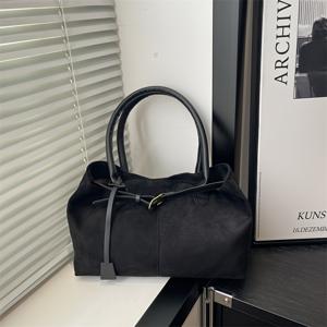 TEMU 패셔너블한 뉴 레트로 스타일 대용량 숄더백, 통근 및 여행에 적합, 업무 및 다양한 의상과 완벽하게 어울립니다. 블랙 및 브라운 색상으로 제공됩니다.|슬링백