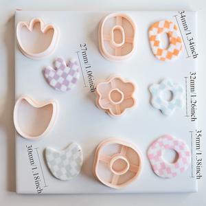 TEMU 창의적인 비정형 도넛 꽃 모양 클레이 커터 5개 세트, 소프트 포터리 귀걸이 DIY 몰드, 주얼리 귀걸이 몰드, 클레이 커팅 몰드, 수제 공구