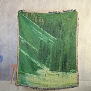 TEMU 랜드스케이프 워크스 실 자카드 담요 핑크 태슬 포함, 두꺼운 부드러운 무프린트, 내구성 세탁 쉬운 관리, 색바램 없음 보풀 없음, 홈 데코 소파 의자 침대 태피스트리 테이블보 바닥 정원 피크닉 야외 캠핑용|캠핑의자