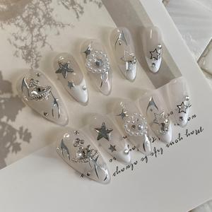 TEMU 은빛 별빛 아래 섬세하고 고급스러운 느낌의 쿨한 시스루 랩어라운드 네일 십 조각 세트, 젤리 글루 한 장과 버퍼 포함