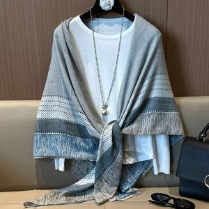 TEMU 세련되고 스타일리시한 봄/가을 스카프. 여름, 외출, 사진 촬영에 완벽하며, 에어컨 방에 입기에도 적합한 체크 디자인 특징.