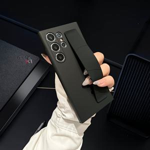 TEMU 휴대폰 케이스 - 가볍고 충격 방지 기능이 있는 실리콘 손목 밴드 휴대폰 케이스. 삼성 갤럭시 S25 울트라/S24 울트라/S23+/S24+ 및 A54 모델용으로 설계되었으며, 피부에 부드럽게 닿도록 하였습니다. 손목 스트랩은 휴대폰을 안전하게 고정하고 낙하 방지 기능을 제공합니다.