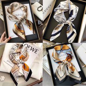 봄 가을 여성 고급 스카프 70x70 실크느낌 목스카프