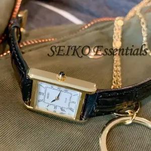 세이코 SEIKO 세르띠에 남자 여자 가죽 손목 패션시계 SWR054