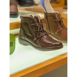 [금강제화](광주신세계)금강 랜드로바 여성화 하이드로 캐쥬얼 컴포트 퍼 앵클부츠 LANBOH1504WG3/WG5