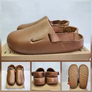 [국내매장용] 나이키 캄 뮬 FD5131-201