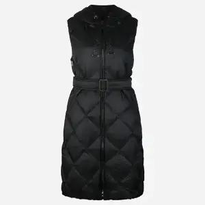 막스마라 5F 2529296075600 002 트레질 퀼팅 후드 롱패딩 베스트 블랙