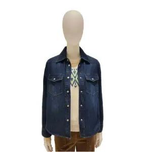 [롯데백화점]SOUP 청 아웃포켓 디테일 데님셔츠 SBALS82