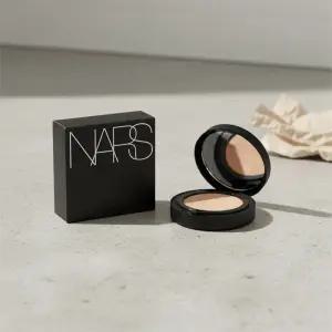 나스 네츄럴 래디언트 롱웨어 쿠션 파운데이션 SPF50PA+++ 더블 패키지 리필 2개 케이스 1개