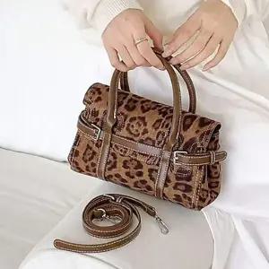 [라일리] Rly 여성 스웨이드 미니 토트백 데일리 크로스백 가방