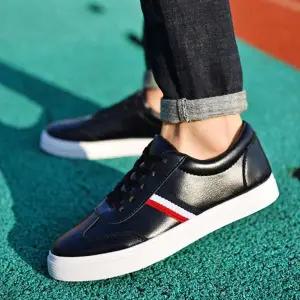 [하프클럽/]클래식 플랫 스니커즈 남성신발 데일리 캐주얼 레더