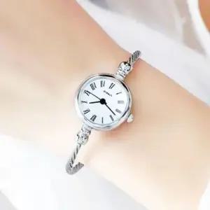 뱅글 로마 팔찌시계 여자 숫자 와이어 실버 손시계