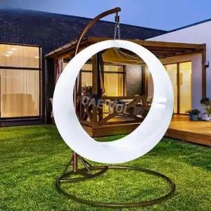 스윙 포토존 달그네 조명 LED 놀이터 체어 야외 펜션