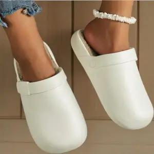 CCS7D95여성 둥근코 기모 슬리퍼 스트랩 클로그