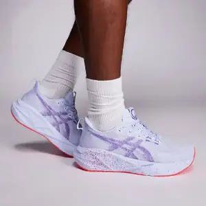 아식스 노바블라스트 5 쿠셔닝 러닝화 도쿄 블루 페이드 에도 퍼플 [국내배송]