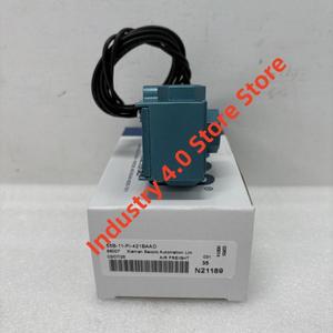 상자에 새 제품 55B-11-PI-421BAAD 전자 밸브