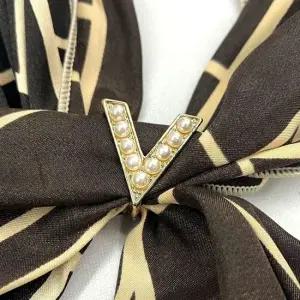 스카프링 V형 스카프링 고리 골드 고정