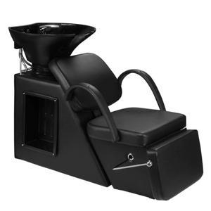 샴푸대  미용의자  플라스틱 세면대가 있는 미용실