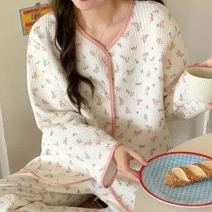 따뜻하게 잔꽃 플라워 누빔 파자마 겨울잠옷세트 파티 셋트 부드러운 러블리홈웨어 긴팔 여성 웨어