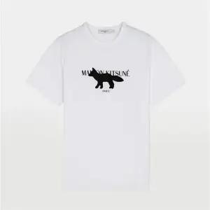 메종키츠네 폭스 스탬프 반팔 티셔츠 IW00154KJ0008 P100