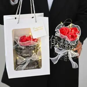 윈도우쇼핑백 향기가득 미니 꽃다발 기획상품 조화+투명창 추천 장미 세트 꽃 비누 장미