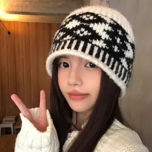 루미핏트 노르딕 패턴 울 니트 겨울 비니