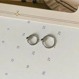 [셀러허브]여자 세그먼트 아방가르드 써지컬 링 볼 피어싱 (S18994776)