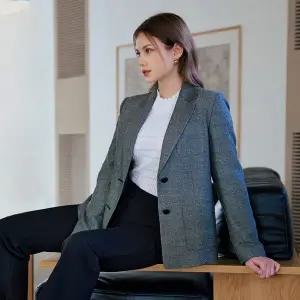 [하프클럽/S쏠레지아]에스쏠레지아 투버튼 아웃포켓 자켓 SOO2WJK060