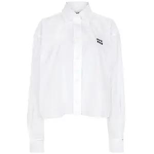 미우미우 25FW 화이트 포플린 크롭 셔츠 MK1971 10RG F0009
